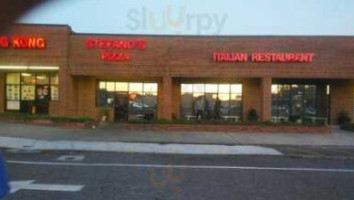 Stefano's Italian Cuisine outside