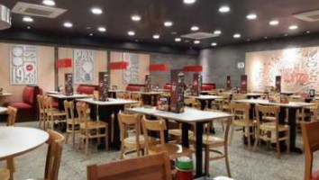 Pizza Hut inside