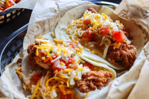 Torchy's Tacos food