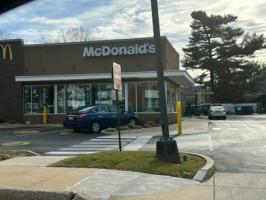 Mcdonald's outside