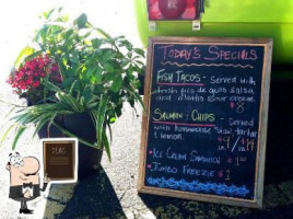 Surfside Fish'n Chips outside