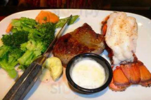 Longhorn Steakhouse food