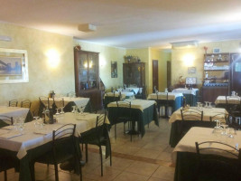 Bar Ristorante Cigno food