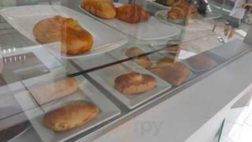 Umai Pasteis food