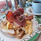 Cragg Sisters Tearoom food