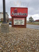 Applebee's Grill outside