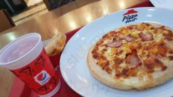 Pizza Hut Litoral food