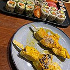 Nikki Sushi food