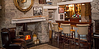 The Pipers Inn inside