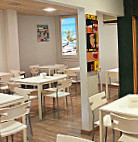 La Caffeteria inside