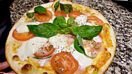 Pizzeria Rossetti food