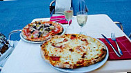 Pizzeria La Vecchia Stazione food