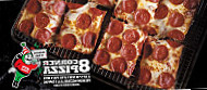 Jet's Pizza food