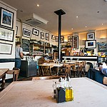 Buenos Aires Cafe - Blackheath people