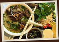 Phở Mama's food