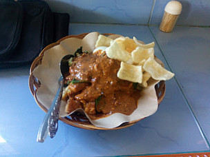 Warung Nasi Kuning