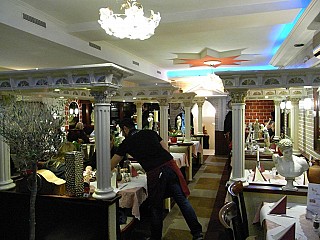 Restaurant Syrtaki