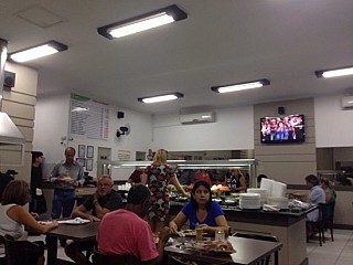 Mari's Restaurante