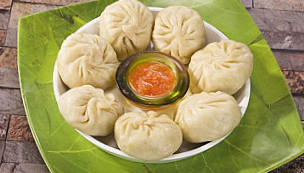 Momos King