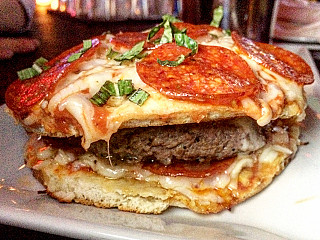 American Pizza Burger