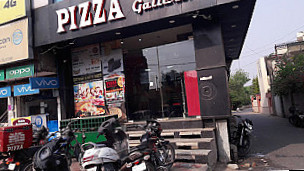 Pizza Galleria