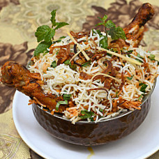 Amazing Hydrabadi Dum Biryani