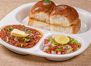 Bombay Gulalwadi Bhajipav And Pulav Manekchowkwala