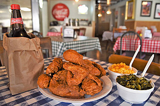 Popeyes Famous Fried Chicken