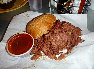 Phil's BBQ