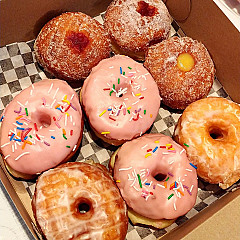 Dixie Coffee Donuts