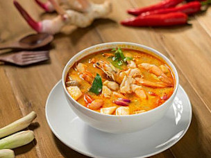 Charm Thai Tomyam