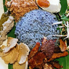 Stesen Tumpat Nasi Kerabu