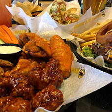 Buffalo Wild Wings Washington Township