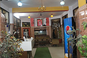 Panch Mukhi Cafe