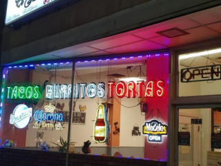 Taqueria El Gallo De Oro