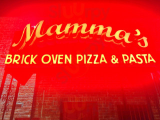 Momma's Brick Oven