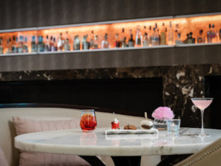 Aria Bar and Lounge