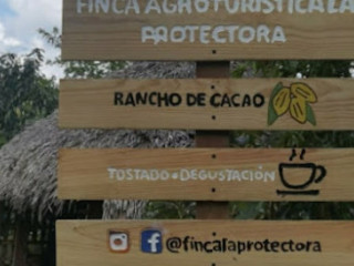 Finca Agroturística La Protectora