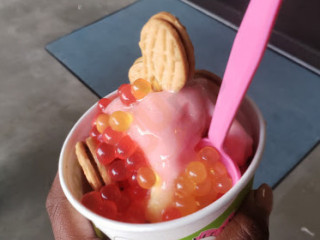 Sweet Frog Pineville