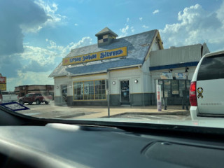 Long John Silver's