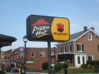 Pizza Hut