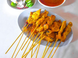 Here Klae Pork Satay