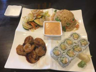 Yuno Sushi Asian Cuisine