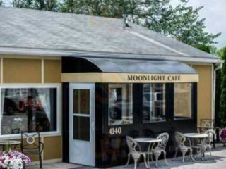 Moonlight Cafe