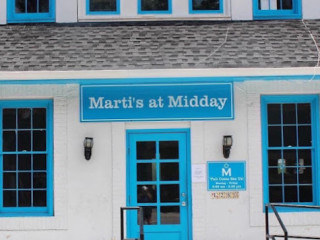 Marti's At Midday