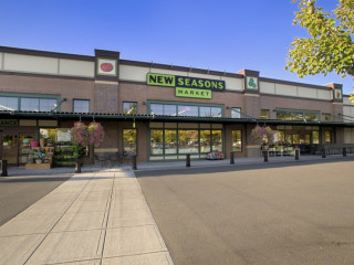 New Seasons Market