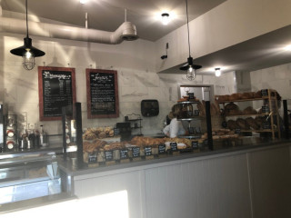 Red Bench Bakery