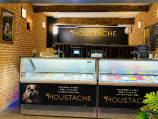 Glaces Moustache