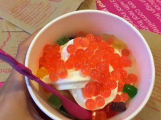 Menchie's Frozen Yogurt