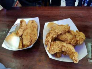 Willie's Chicken Shack